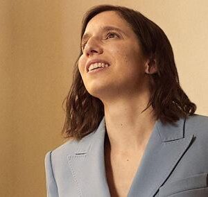 Quel che le cronache (locali) non dicono: la Schlein contestata in Piazza Maggiore