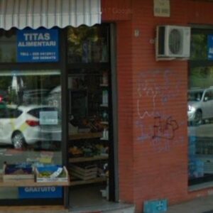 Rapina minimarket in via Azzurra, arrestato