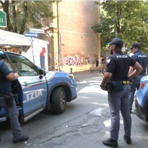 Ancora controlli in Bolognina: più di 200 identificati in una settimana