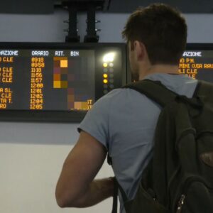 Diversi treni cancellati, ma situazione tranquilla a Bologna