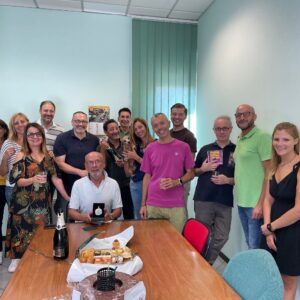 Cin cin in redazione per la meritata pensione di Gabriele Sciarra