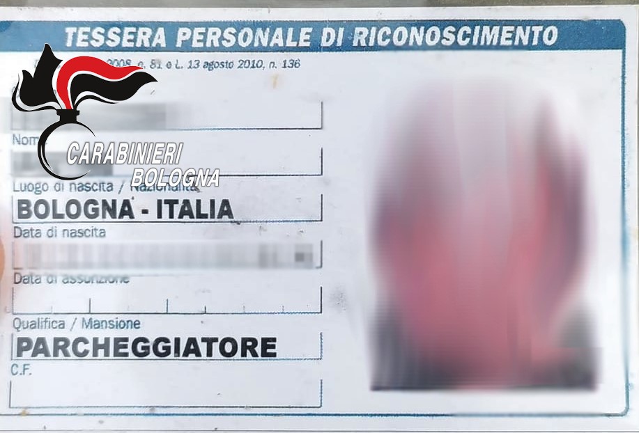 Parcheggiatore abusivo in fiera denunciato dai carabinieri