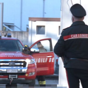 Appicca fuoco a sterpaglie, 27enne denunciato