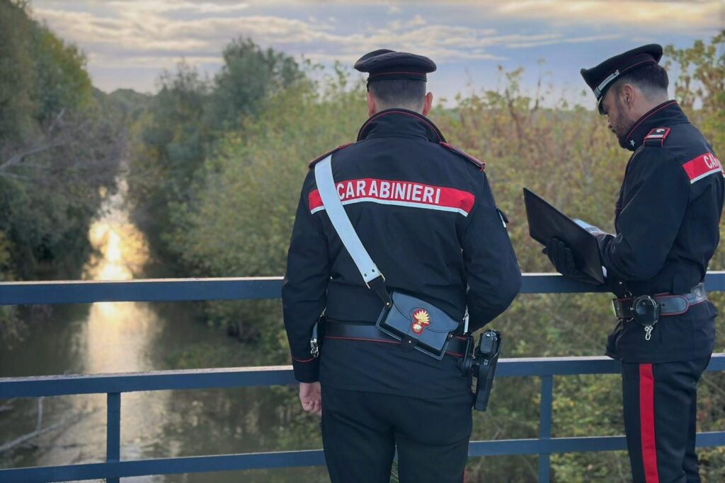 Vuole farla finita per una delusione d’amore, i carabinieri salvano una 17enne