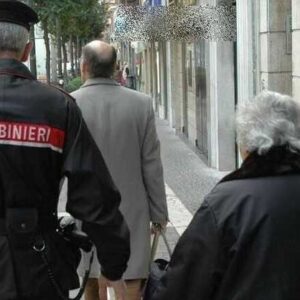 Rubano 20mila euro a due anziani coniugi con la truffa del ‘finto incidente’