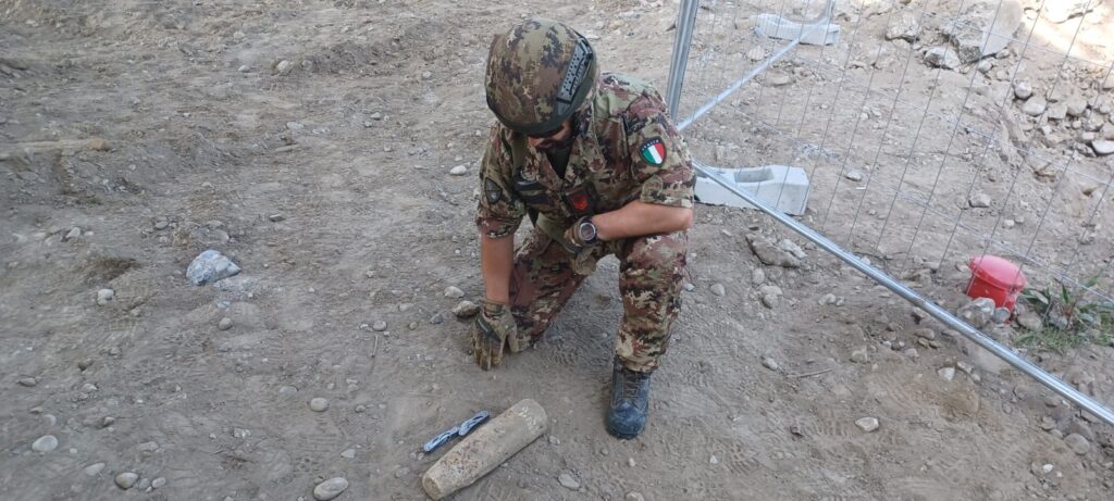 Ritrovata e fatta brillare una granata d’artiglieria inglese