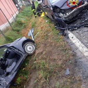Incidente via Ferrarese, grave 28enne