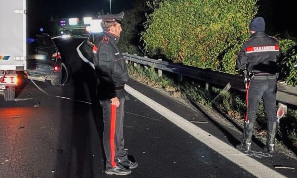 Scende dall’auto in panne, 19enne investita e uccisa a Zola Predosa