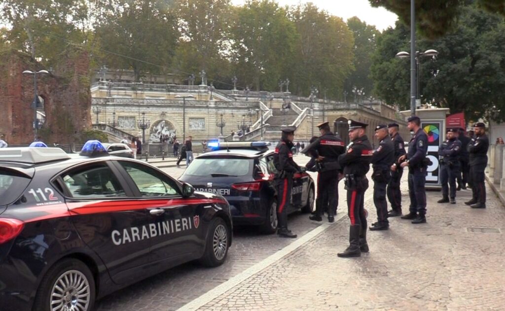 Spaccio in Piazza XX Settembre, due denunce dei carabinieri