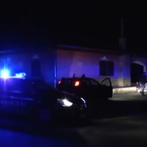 Banda di giovanissimi tenta un furto in un’azienda agricola