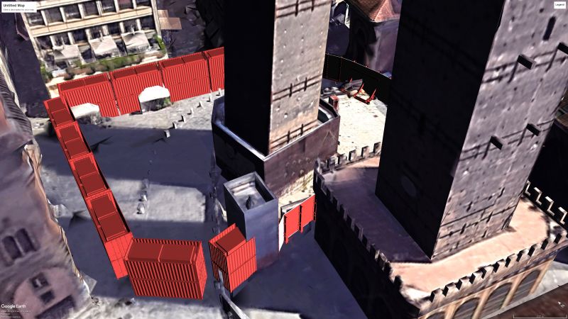 Ecco “l’abbraccio” alla Garisenda