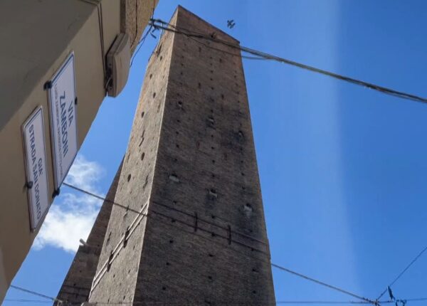 Garisenda, nei prossimi giorni il sindaco Matteo Lepore incontra i commercianti