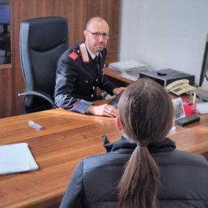 Castenaso: maltratta la compagna e la figlia disabile