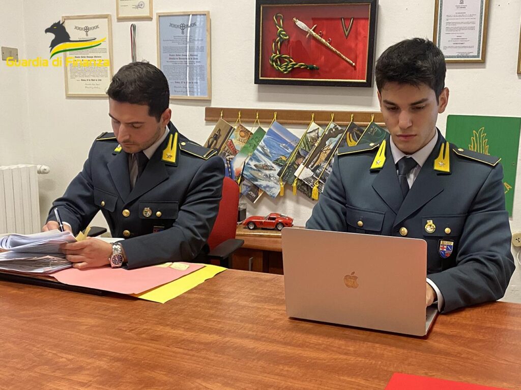 Lavoratori in nero nella ristorazione, la Finanza li smaschera