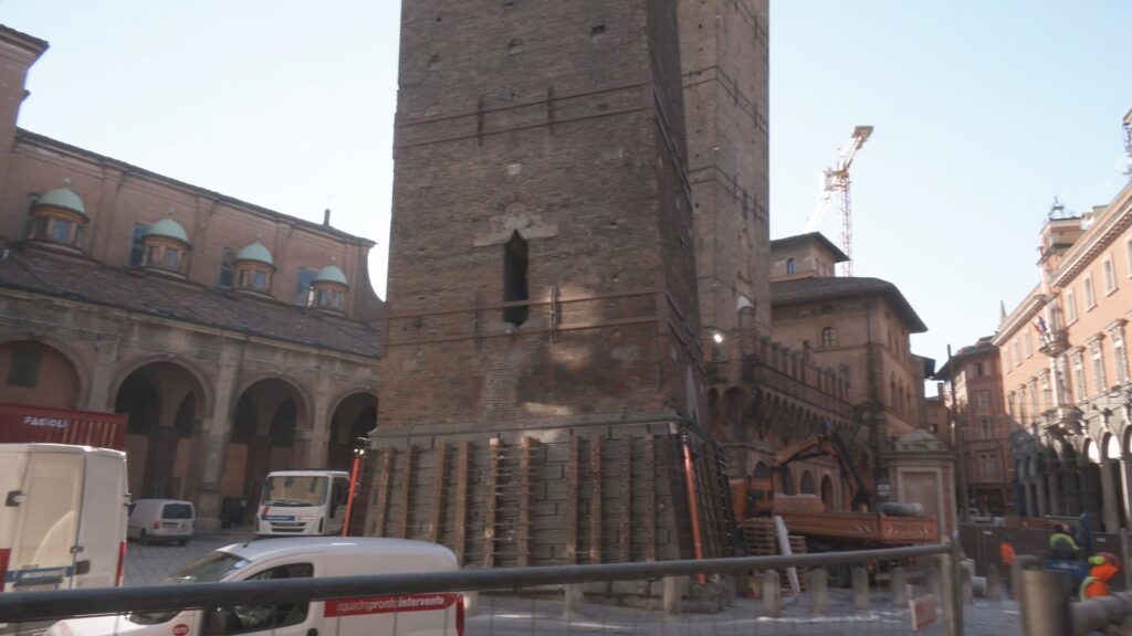 Per la Garisenda saranno a disposizione oltre 16 milioni