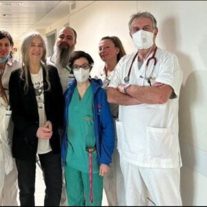 Patti Smith, sui social il ringraziamento ai medici e la promessa: ‘Tornerò a Bologna’