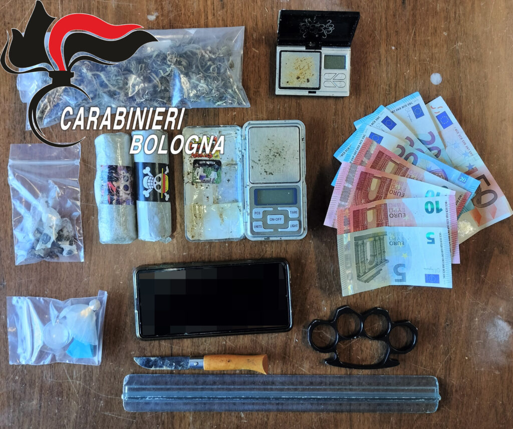 Droga e soldi: due bolognesi arrestati a San Lazzaro