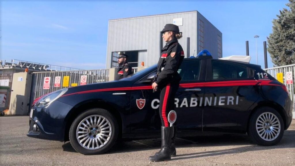 I carabinieri hanno arrestato due ladri di rame, i complici sono riusciti a fuggire