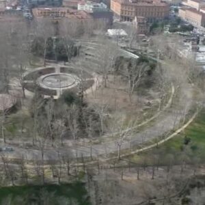 Hashish e contanti nello zaino: arrestato pusher al Parco della Montagnola