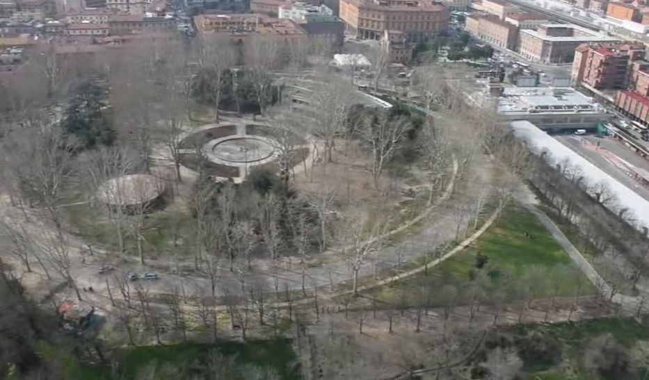 Hashish e contanti nello zaino: arrestato pusher al Parco della Montagnola