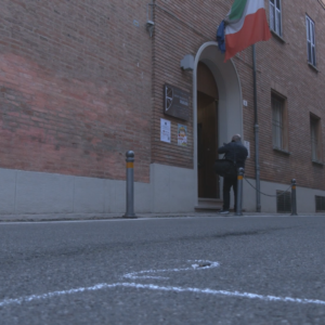 Bimbo investito all’uscita di scuola, è ricoverato al Maggiore