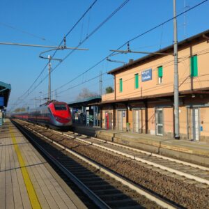 Suicidio alla stazione di Corticella sulla linea Bologna-Venezia