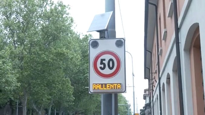 Venerdì si accendono i velox di viale Berti Pichat