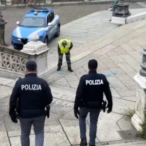 Accoltellato durante una tentata rapina alla Montagnola, morto 21enne