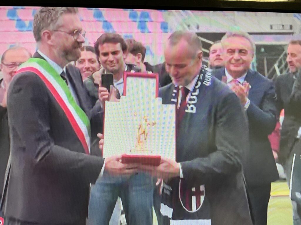 Festa Champions, il Nettuno d’oro al Bologna