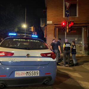 Aggressione in via Audinot: 20enne italiano ferito da colpo di arma da fuoco