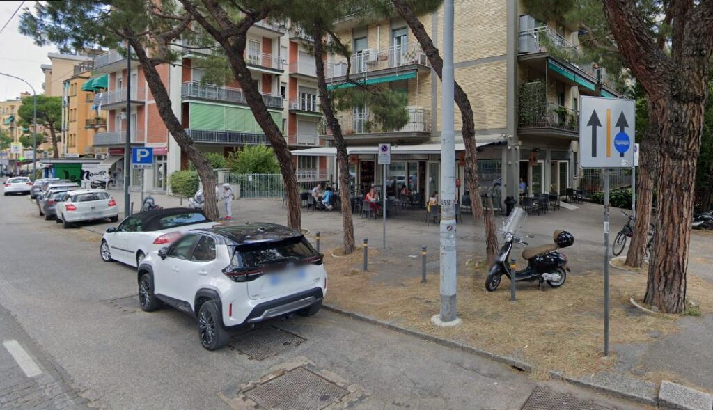 Barista esasperato dai furti si apposta di notte e fa arrestare un ladro