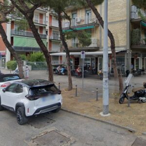 Barista esasperato dai furti si apposta di notte e fa arrestare un ladro