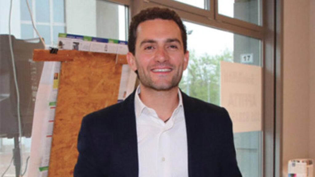 Dozza conferma sindaco Luca Albertazzi. Cin cin in piazza alle 17.30