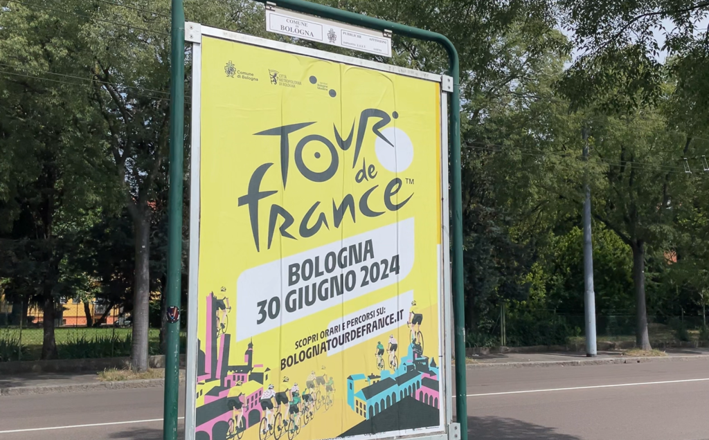 Tour de France, chiuso il parcheggio Staveco mentre il mercato della Piazzola chiude alle 15
