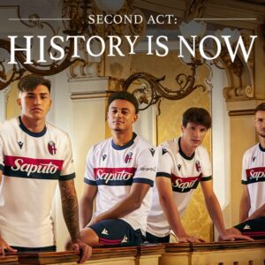 Bologna, sul web tutti pazzi per la seconda divisa