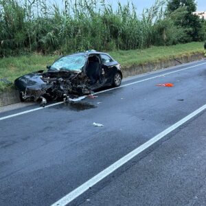 Incidente stradale sulla Bazzanese, grave un 25enne