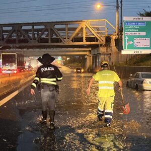 Nubifragio, tangenziale di Bologna chiusa per un’ora