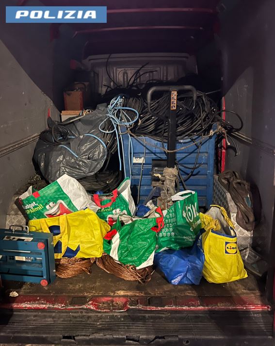 La polizia recupera una tonnellata e mezzo di rame rubato
