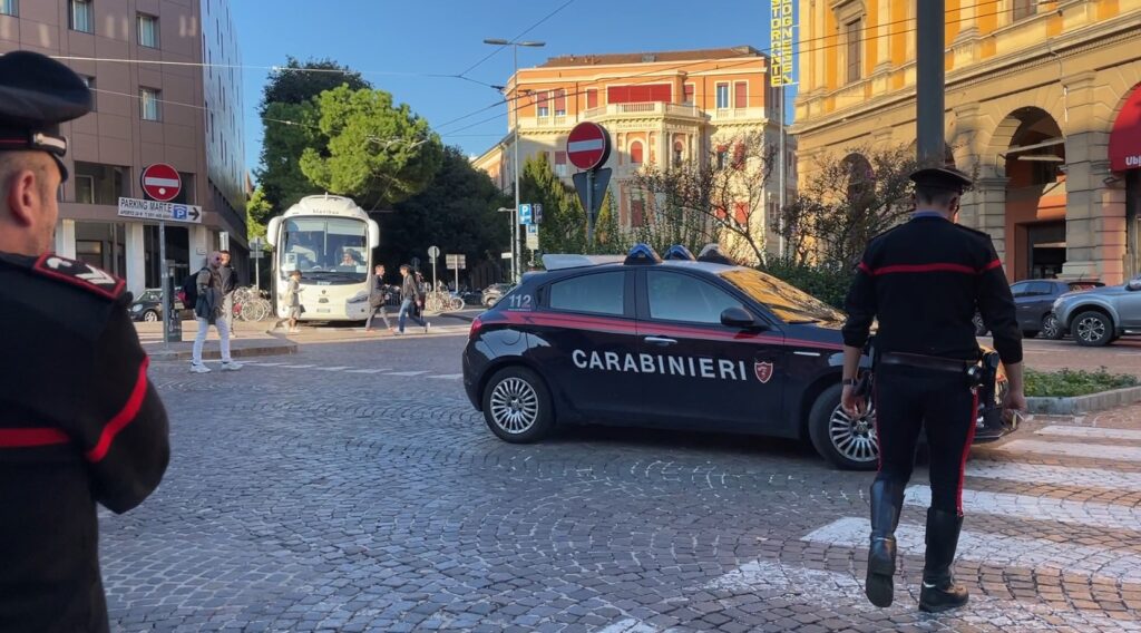 Omicidio di Piazza XX Settembre: resta in carcere il 25enne fermato