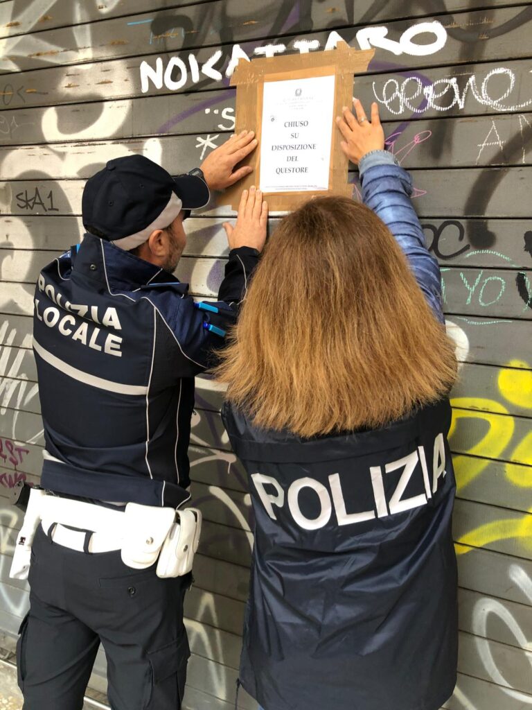 Servito alcol a minorenni: sospese le autorizzazioni a locale in centro a Bologna