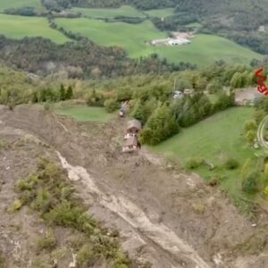 Frana di Ca’ di Sotto in Appennino: una settantina i residenti evacuati
