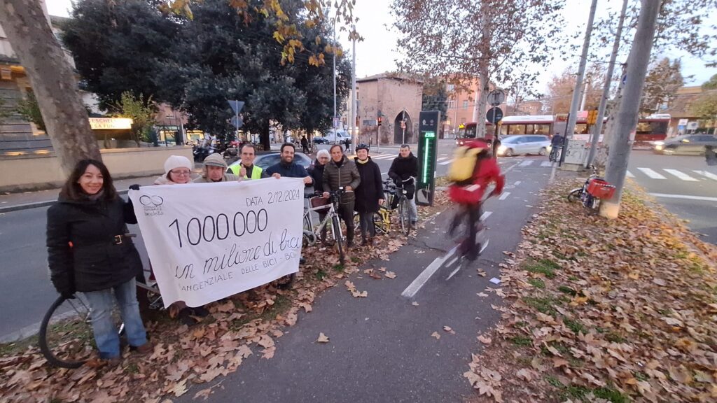 Un milione di ciclisti sulla Tangenziale delle biciclette. Per la Consulta ‘non basta più: aumentati i flussi di traffico’