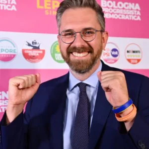 Rimpastone di giunta: entrano Madrid, Campaniello e Del Pozzo. Fuori la Orioli, Rizzo Nervo e Bugani