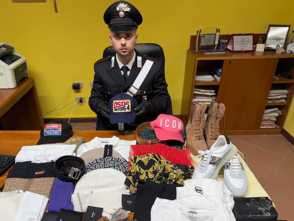 Furto all’Interporto: addetta alle spedizioni ruba articoli per 5mila euro