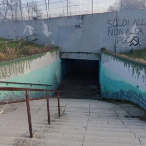 Casalecchio: 17enne accoltellato in una rissa fra ragazzini, 15enne arrestato per tentato omicidio