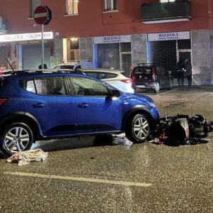 Schianto a Villanova di Castenaso, grave un 18enne