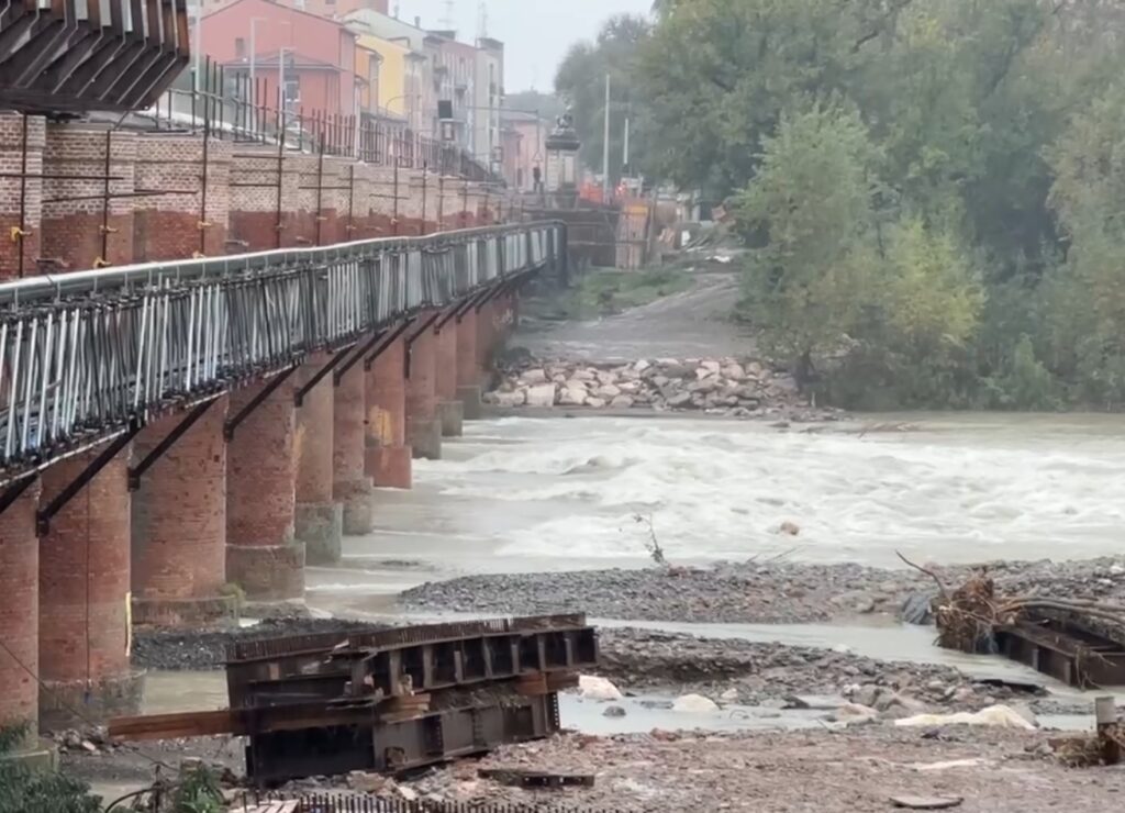 Maltempo, allerta meteo a Bologna: venerdì 14 marzo scuole chiuse