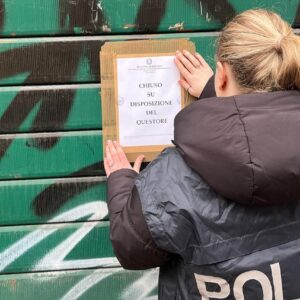 Licenza sospesa a un bar in Bolognina usato come base di spaccio