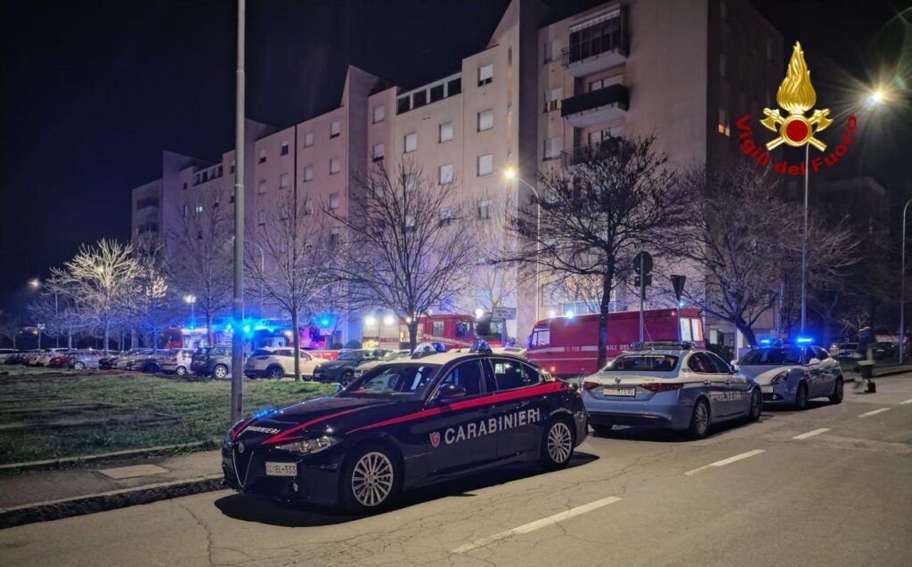 Brucia un appartamento a Imola, quattro intossicati