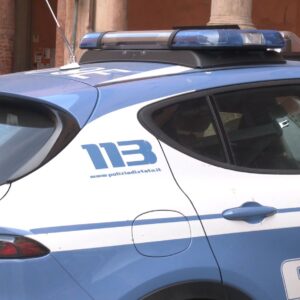 L’auto come deposito per la droga: spacciatore arrestato in via Santo Stefano